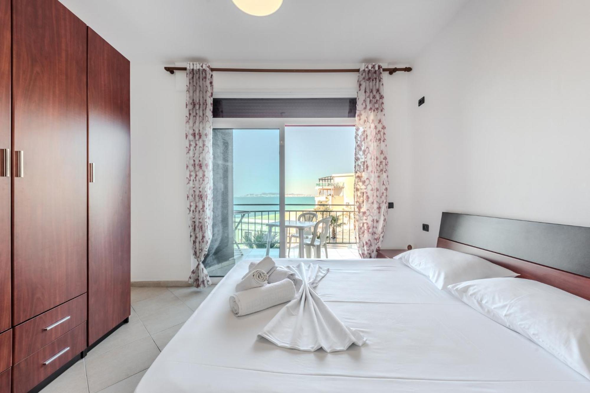 Coastal Comfort By Premium Selection Appartement Durrës Buitenkant foto